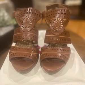 Naturalizer Sandals